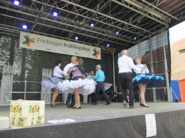 Vorführung auf dem Frühlingsfest in Freiburg Vorführung auf dem Frühlingsfest in Freiburg